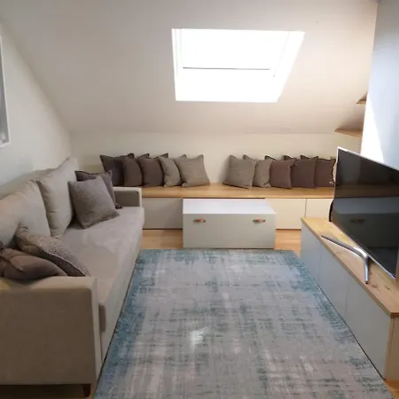 Lx4u - Baixa Douradores Apartamento *